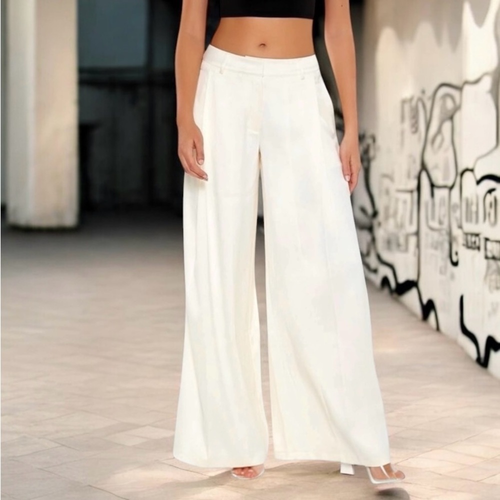 Forever 21 Satin Wide-Leg Trousers Pants Nwt Size M